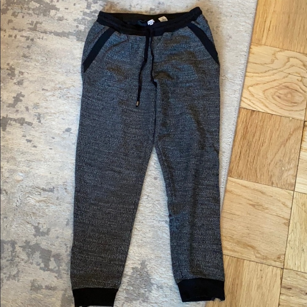 Splendid joggers